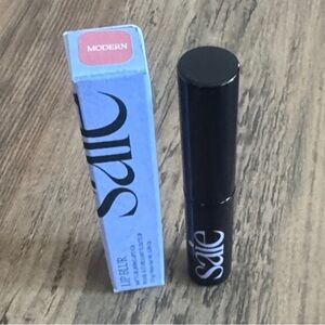 Saie Lipstick in Shade Modern